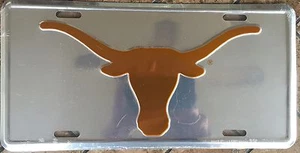 TEXAS LONGHORNS ETIQUETA DE CAMIÓN DE COCHE PLACA DE CROMO LETRERO DE METAL UNIVERSIDAD DE - Imagen 1 de 5