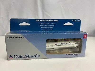 1:200 Hogan Delta Shuttle Boeing 737-800 N395DN Colors in Motion Livery #1349 - Image 1 of 4
