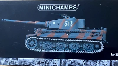 MINICHAMPS 1/35 PANZERKAMPFWAGEN VI TIGER I  #350010002 - Image 1 of 4