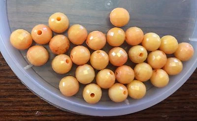 Lote A Cuentas Lucite Redondas Facetadas Discoteca Tonal Sherbet Naranja Mezcladas Japón De Colección Foto 1 de 3