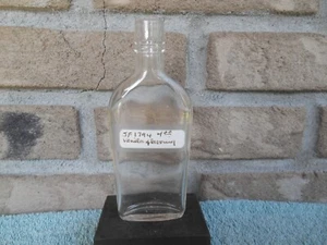 Vintage VANILLA EXTRACT Collectible Bottle 5-1/2" TALL - Picture 1 of 8