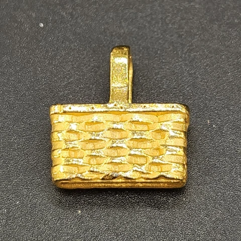Longaberger Vintage Goldtone Miniature Jewelry Market Basket Charm Pendant Cover