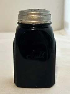Vtg McKEE Black Glass Range Salt Shaker 4 1/4" Tall Roman Arch Black - Picture 1 of 5
