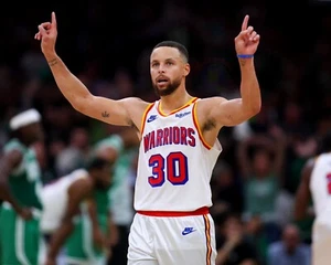 8x10 Photo STEPH CURRY Golden State Warriors NBA Basketball MVP Champion - Picture 1 of 1