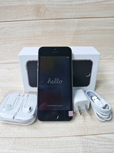 99% New Apple iPhone SE 1st Gen 128GB - Space Gray (Unlocked) With Box