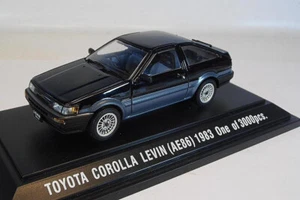 Ebbro 1/43 Toyota Corolla Levin (AE86) 1983 schwarz in Plexi - Box #7343 - Bild 1 von 3