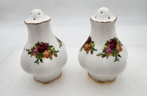 Royal Albert Old Country Rose Salt and Pepper Shakers 3" - Picture 1 of 3