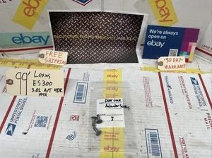 97-01 LEXUS ES300 DOOR LOCK ACTUATOR SCREW BOLT HARDWARE (set) 3Pcs TORX SCREWS - Picture 1 of 3