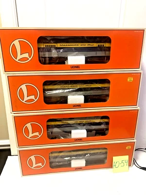 LIONEL SET 6-19088- 19091 CHESAPEAKE & OHIO 18",  4 PASSENGER  CAR, O -GA - Image 1 of 4