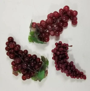 3 Red Grapes Clusters 7" Vintage Plastic Rubber Grape Bunches Decor - Picture 1 of 6