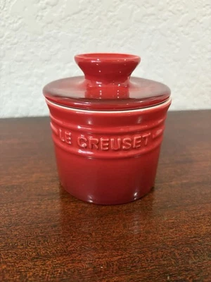 Le Creuset Butter Crock Dish Cerise/Cherry 6oz Stoneware - Image 1 of 4