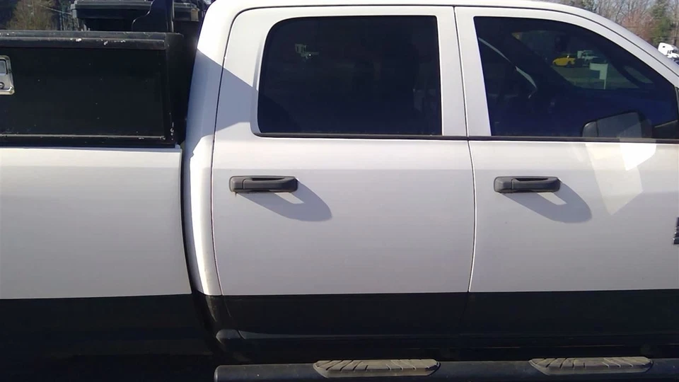 Passenger Rear Side Door Classic Style Fits 09-23 Dodge Ram 2500 Pickup OEM Foto 1 de 4
