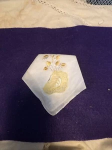 Old Hankie White With Yellow. Flower  - Picture 1 of 2