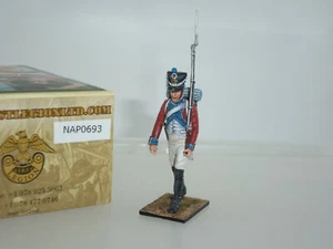 FIRST LEGION NAP0693 FUSILERO DE INFANTERÍA SUIZO 4A LÍNEA MARCHANDO CON RIFLE - Imagen 1 de 2