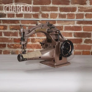 Union Special 11900L 2 Needle 3 Thread Feed Up The Arm Coverstitch - Picture 1 of 9