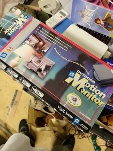 X-10 POWERHOUSE Outdoor MOTION MONITOR Dual Floodlight SECURITY - PR511 - NOS - Picture 1 of 7