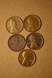 5 Nice Date Lincoln Cents- EF 1909 VDB, AU 1911, Damage 1912-S, 2- 1915-S EF, F - Picture 1 of 7