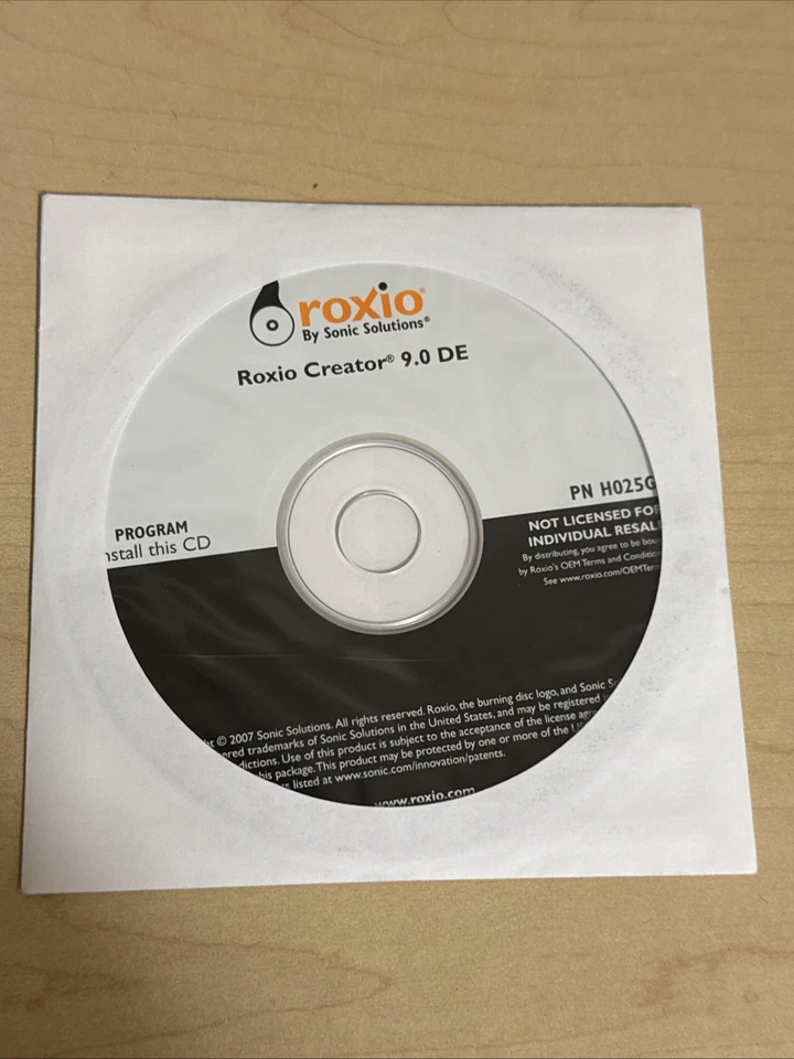 Roxio Creator 9.0 DE CD / DVD Burning Recording Software Install CD New - Image 1 of 1