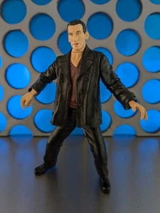 9th Doctor Who Red Jumper Leather Jacket Bent Legs Pose 5” Figure - Picture 1 of 9