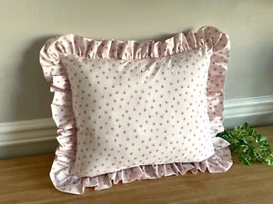 NEW! PiNK RUFFLED PILLOW made w/Rachel Ashwell SIMPLY SHABBY Chic Mon Ami Roses - Picture 1 of 3