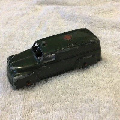 Ambulancia del ejército Chevy Tootsietoy 1950 Foto 1 de 4