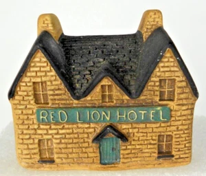Fachada de edificio en miniatura de cerámica Philip Laureston de colección "Red Lion Hotel" Reino Unido #713 - Imagen 1 de 8