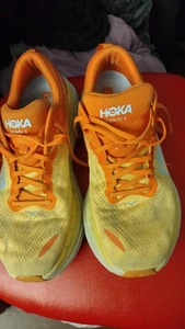 Hoka One Bondi 8 Schuhe Herren Größe 11,5D Laufen Sportschuhe gelb orange - Bild 1 von 8