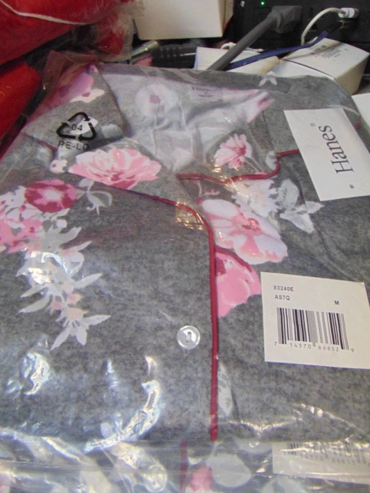 Bali Womens Top & Pants Knit Pajama Set gray flowers notched collar Ret$36 XL - Image 1 of 1