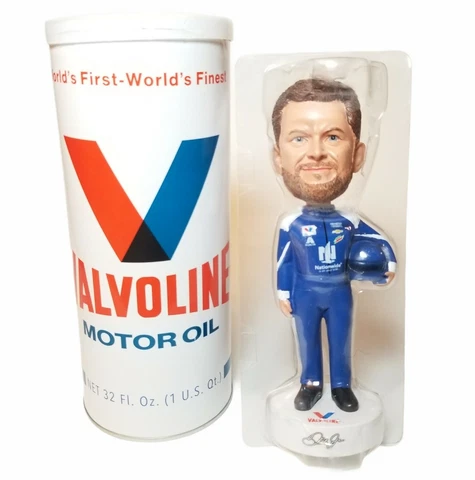 Dale Earnhardt Jr Valvoline Pit Pals Bobblehead Nascar #88. new sealed Cover