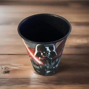 Taza de fiesta Star Wars Dynamic Drinkware Darth Vader, negra, de plástico - Imagen 1 de 6