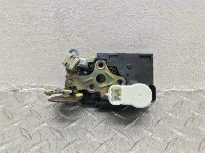 2003 CHEVROLET TRAILBLAZER RIGHT FRONT DOOR LATCH LOCK ACTUATOR OEM 643.GM8G03 - Image 1 of 4