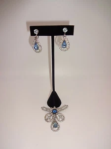 3 Pc Vintage Silver Tone Blue Rhinestones Necklace Pendant & Screw Back Earrings - Picture 1 of 7