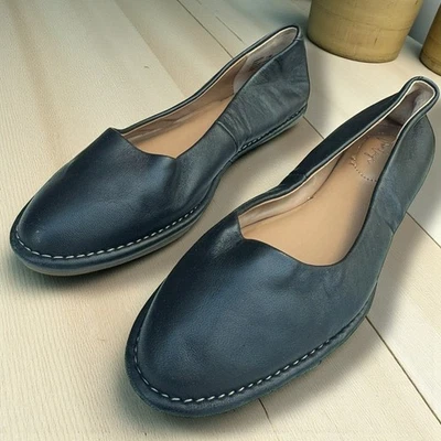 Zapatos planos de ballet Crown Vintage Davi de cuero negro con puntera de almendra para mujer 7,5 M Foto 1 de 4