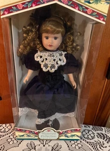 Victorian Collection Limited Edition 17" Porzellanpuppe von Melissa Jane 1996 - Bild 1 von 8