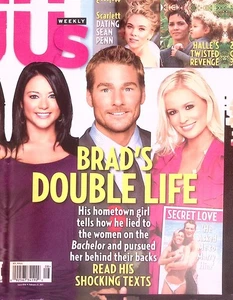 US WEEKLY 2-21-2011 BRAD'S DOUBLE LIFE SCARLET DATING & HALLIES TWISTED B2102 - Picture 1 of 4