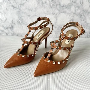 Kaitlyn Pan Orange Brown Pointed Toe Rockstud Heeled Ankle Strap Pumps Size 7.5 - Picture 1 of 11