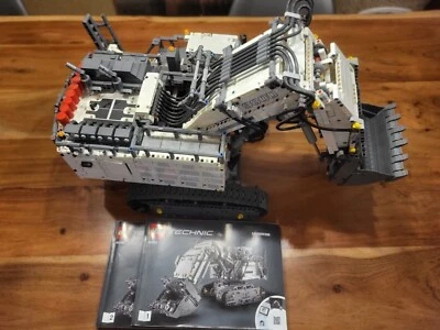 Lego Technic 42100 Liebherr R 9800 app controlled with instructions, RARE - Image 1 of 4