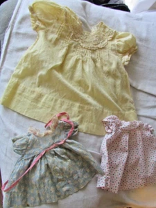 3 DARLING ANTIKE PUPPENKLEIDER 1920ER 1930ERer - Bild 1 von 12