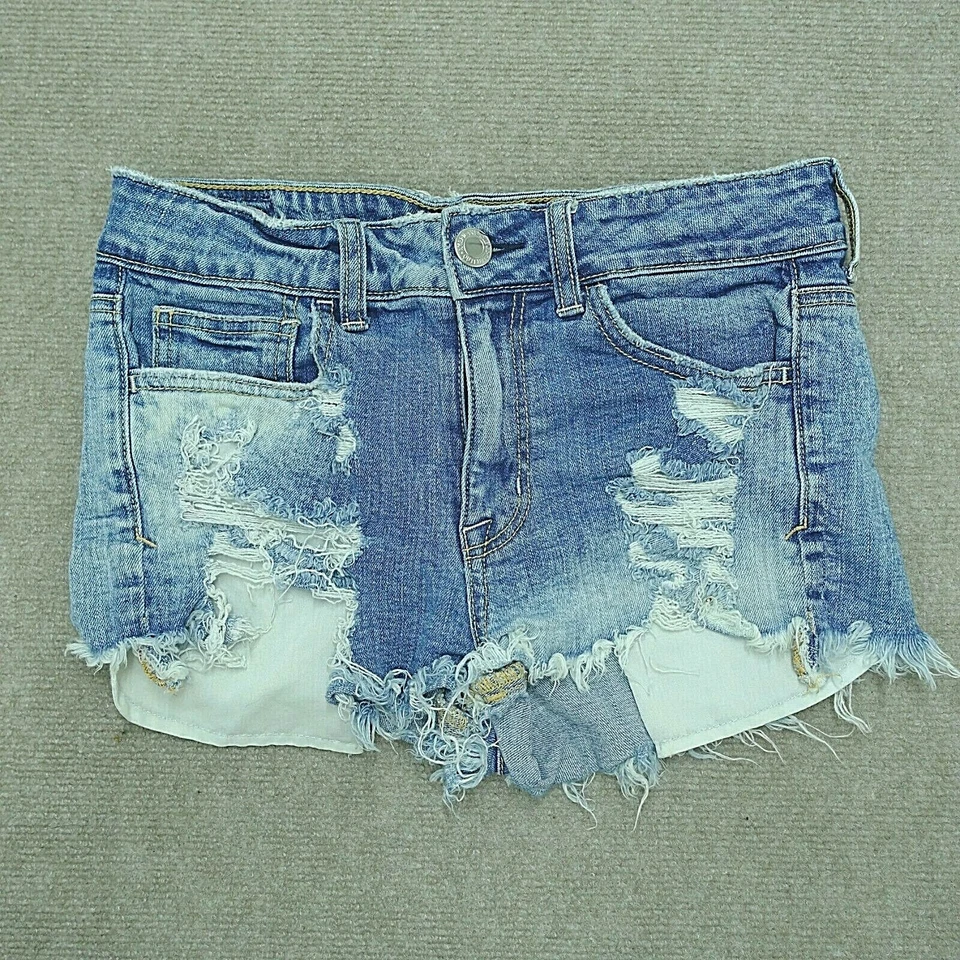 American Eagle super stretch women's 4 Hi Rise shorty blue denim shorts - Image 1 of 4