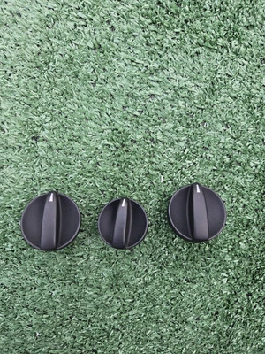 Mazda 2003-2008 6 perillas de control de temperatura de calefacción de aire acondicionado OEM 3 perillas Foto 1 de 3