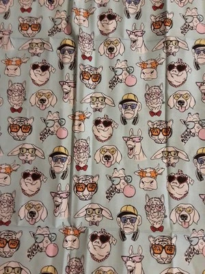 Tela Animales Grasa Cuarto 18 L X 21 W Multicolor Foto 1 de 4