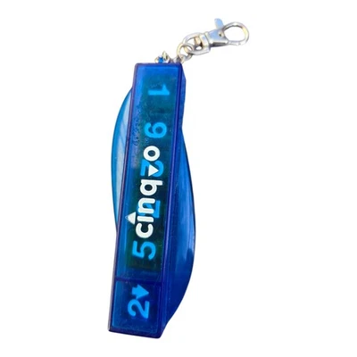 Cinq O Hi  Portable Dice Uno Travel Game Key Chain By Mattel KEY CHAIN - Image 1 of 3