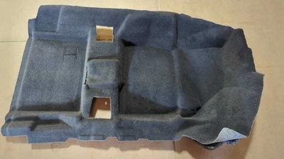 Nueva alfombra de piso original Ford 2010-2012 Lincoln MKT RH negra AE9Z-7413000-AB Foto 1 de 4