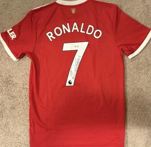 Cristiano Ronaldo Signed Manchester United Adidas Jersey (Beckett) GOAT - Picture 1 of 5