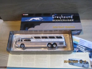 CORGI CLASSICS US54405 GREYHOUND SCENICRUISER GM4501 PITTSBURGH - Picture 1 of 4