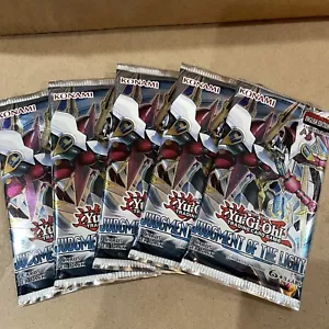 Judgment of the Light 1st Edition YuGiOh Booster Pack Brand New Sealed X 5 - Foto 1 di 1