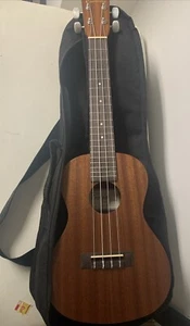 The Protégé by Cordoba Mohagany Wood Up100 tenor with slip bag - Picture 1 of 5