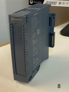 SIMATIC S7-1500, DQ 32x24VDC/0,5A ST Supply: 24Vdc, ( 6ES7522-1BL00-0AB0 ) - Bild 1 von 1