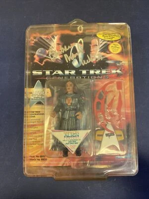 Figura de acción Star Trek Generations 1994 Lursa 5" Playmates FIRMADA BARBARA MARCH Foto 1 de 4