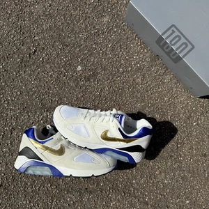 Nike Air Max 180 Entrenadores 'Concord' Blanco (FJ9259-101) - Reino Unido 7.5 - Vendedor de confianza - Imagen 1 de 5